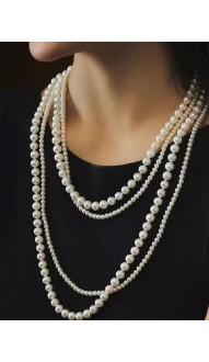 Ожерелье из искусственного жемчуга