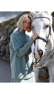 Ирдис свитер светло-оливковый меланж