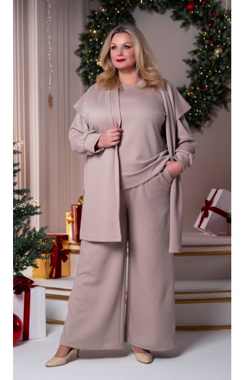 Моника брючный костюм тройка бежевый Моника брючный костюм тройка бежевый