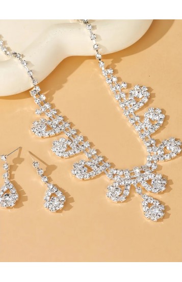 Украшение на шею с камнями и серьги серебро