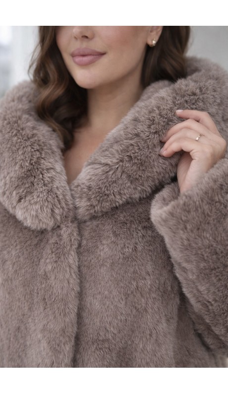 Гейла шуба бежевая